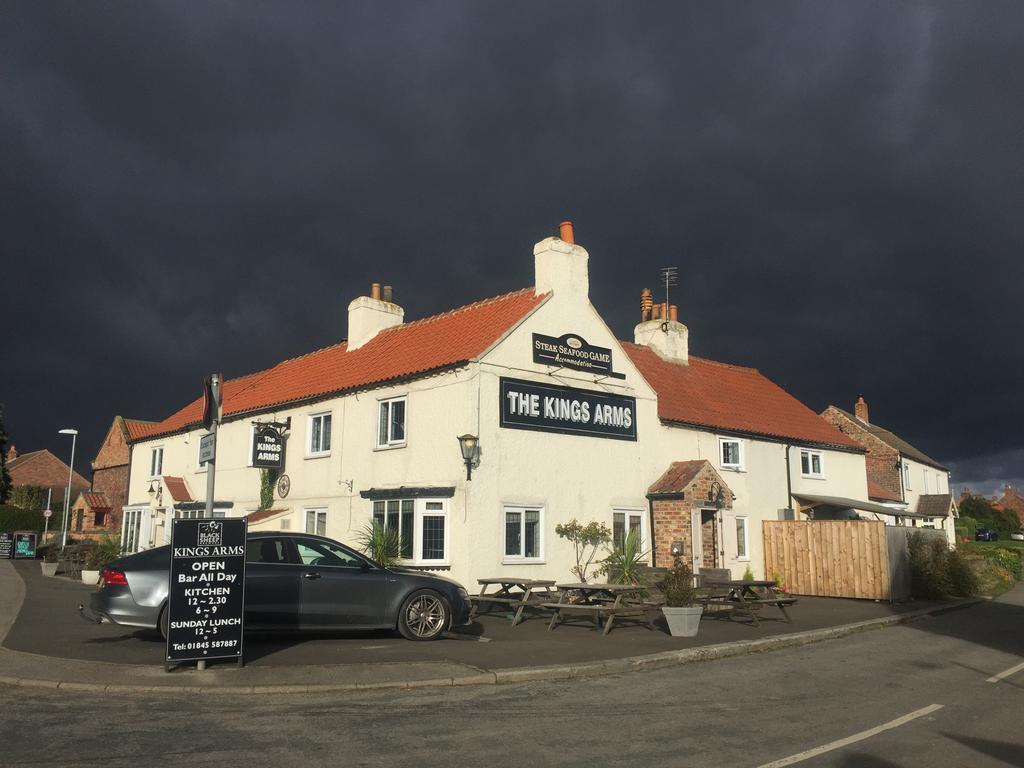 Hotel Kings Arms à Thirsk Extérieur photo